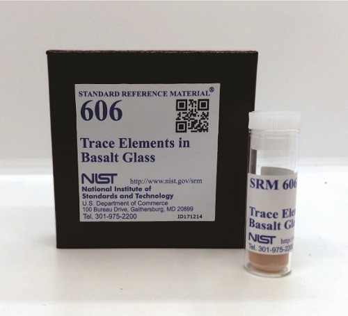 SRM 606 - 玄武巖玻璃中的微量元素標準品