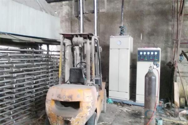 鞏義橡膠廠(chǎng)200KW電磁導(dǎo)熱油爐項(xiàng)目